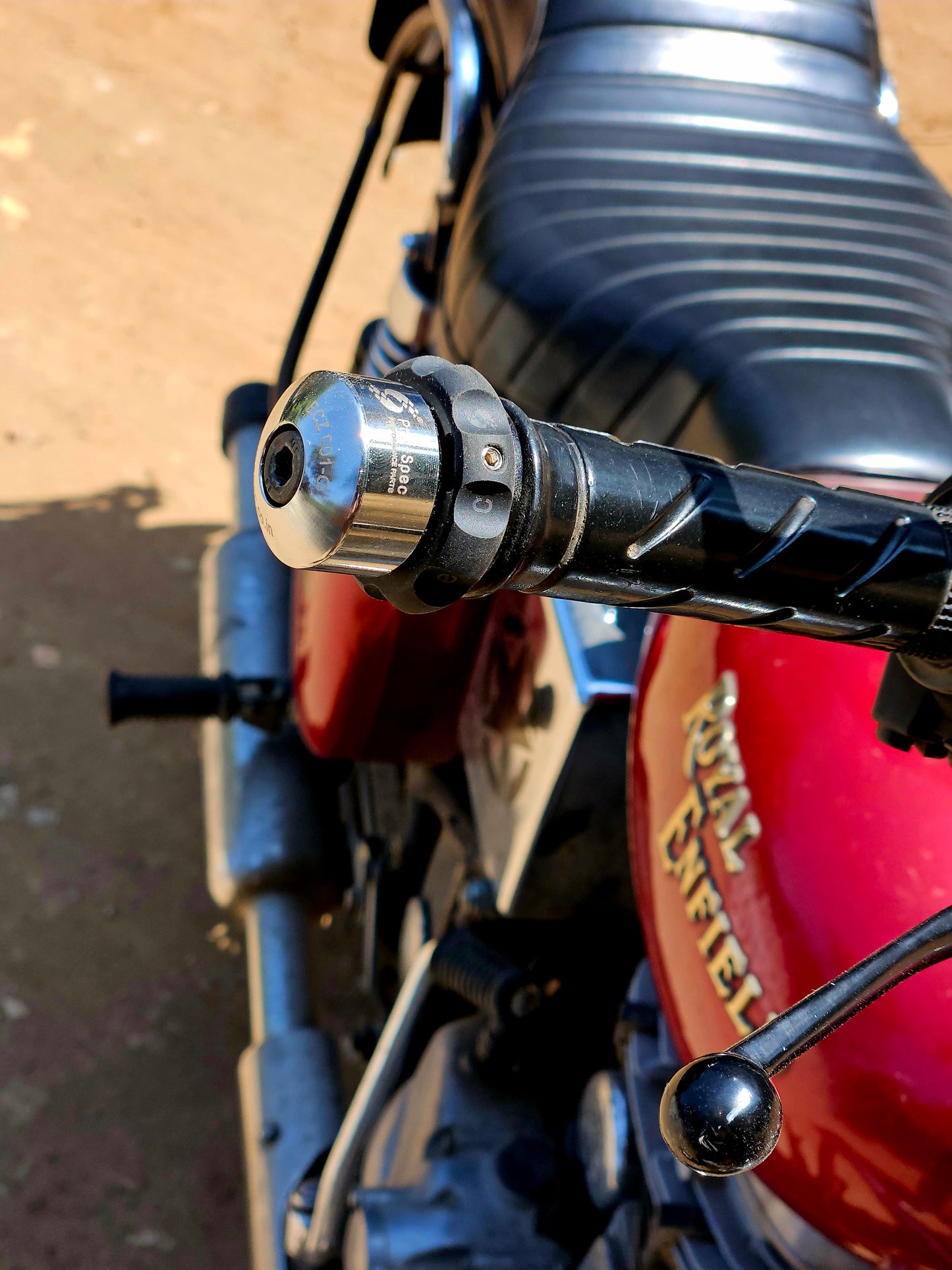 ECZ 001- Easy Cruz Royal Enfield