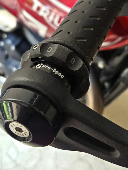 ECZ 029 - Easy Cruz Triumph Street Triple /Speed 400