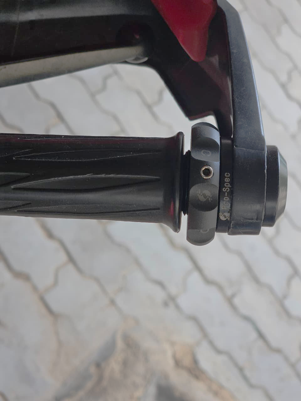 ECZ 040- Easy Cruz Hero X Pulse 200 Pro /210